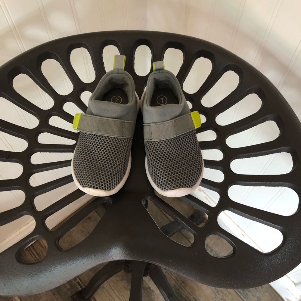 Beach shoes